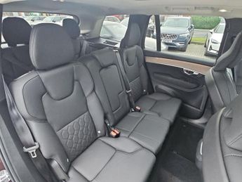 VOLVO XC90 2.0 B5P Ultra Dark 5Dr Awd Geartronic