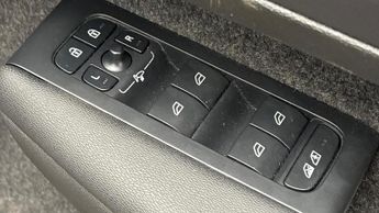 VOLVO C40 300Kw Recharge Twin Ultimate 78Kwh 5Dr Awd Auto