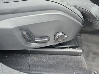 VOLVO XC90 Volvo Xc90 + B5 Mhev Awd Auto