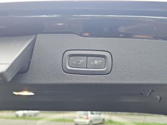 VOLVO V60 2.0 D3 Inscription Pro 5Dr Auto