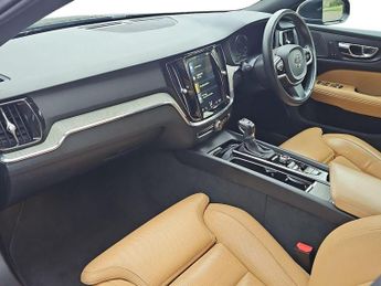 VOLVO V60 2.0 D3 Inscription Pro 5Dr Auto