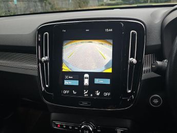 VOLVO XC40 1.5 T3 [163] R Design 5Dr Geartronic