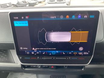 VOLKSWAGEN ID. BUZZ 210Kw Commerce 79Kwh Auto