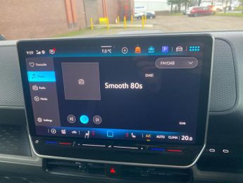 VOLKSWAGEN ID. BUZZ Pro 79Kwh Commerce Panel Van 5Dr Electric Auto (286 Ps)