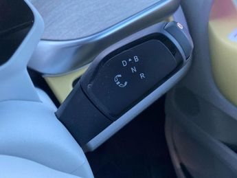 VOLKSWAGEN ID. BUZZ Pro 77Kwh 1St Edition Mpv 5Dr Electric Auto (204 Ps)