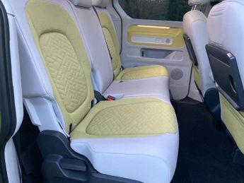 VOLKSWAGEN ID. BUZZ Pro 77Kwh 1St Edition Mpv 5Dr Electric Auto (204 Ps)