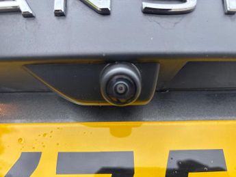 VOLKSWAGEN TRANSPORTER T32 65Kwh Commerce Pro Kombi Double Cab 5Dr Electric Auto Swb (2