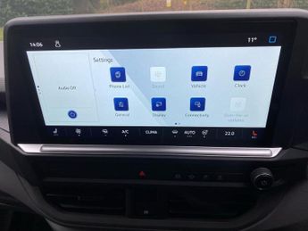VOLKSWAGEN TRANSPORTER 100Kw 65Kwh Commerce Pro Van Auto