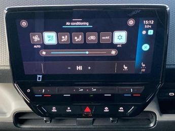 VOLKSWAGEN ID. BUZZ 150Kw Commerce 77Kwh Auto