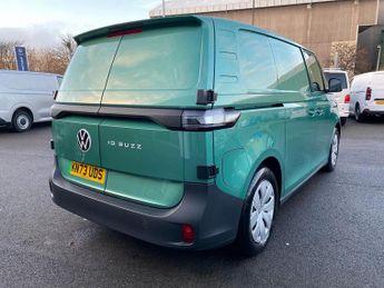 VOLKSWAGEN ID. BUZZ 150Kw Commerce 77Kwh Auto