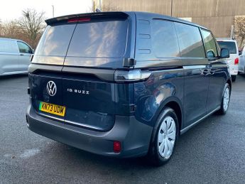 VOLKSWAGEN ID. BUZZ 150Kw Commerce 77Kwh Auto