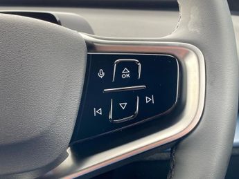 VOLVO EX30 200Kw Sm Extended Range Plus 69Kwh 5Dr Auto