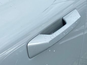 VOLVO EX30 200Kw Sm Extended Range Plus 69Kwh 5Dr Auto