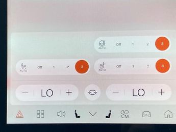 VOLVO EX30 200Kw Sm Extended Range Plus 69Kwh 5Dr Auto