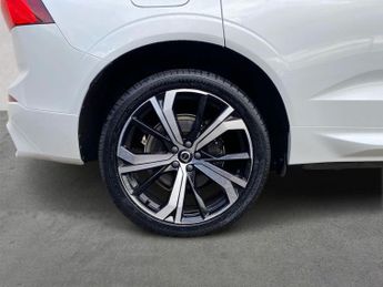 VOLVO XC60 2.0 B5 Mhev R-Design Suv 5Dr Petrol Hybrid Auto Euro 6 (S/S) (25