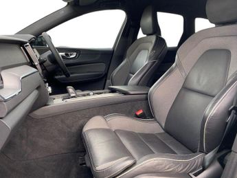 VOLVO XC60 2.0 B5 Mhev R-Design Suv 5Dr Petrol Hybrid Auto Euro 6 (S/S) (25