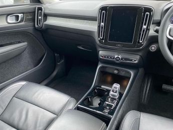 VOLVO XC40 1.5H T4 Recharge 10.7Kwh Inscription Suv 5Dr Petrol Plug-In Hybr