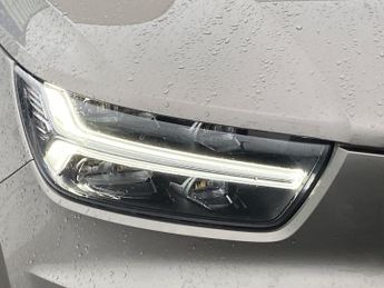 VOLVO XC40 1.5H T4 Recharge 10.7Kwh Inscription Suv 5Dr Petrol Plug-In Hybr