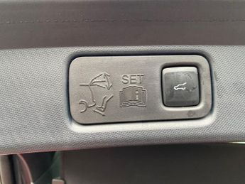 FORD MUSTANG MACH-E 216Kw Premium 91Kwh Rwd 5Dr Auto