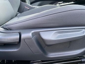 KIA NIRO Niro 150Kw 2 65Kwh 5Dr Auto Estate