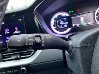 KIA NIRO 1.6 Gdi 8.9Kwh 3 Suv 5Dr Petrol Plug-In Hybrid Dct Euro 6 (S/S) 