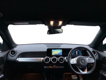 MERCEDES-BENZ GLB 1.3 Glb200 Amg Line Suv 5Dr Petrol 7G-Dct Euro 6 (S/S) (163 Ps)