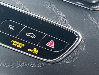 MERCEDES-BENZ C CLASS 1.5 C200 Mhev Eq Boost Amg Line (Premium) Estate 5Dr Petrol G-Tr