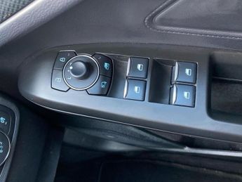 FORD FOCUS 1.0T Ecoboost Mhev St-Line Estate 5Dr Petrol Hybrid Dct Euro 6 (