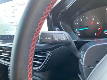 FORD FOCUS 1.0T Ecoboost Mhev St-Line Estate 5Dr Petrol Hybrid Dct Euro 6 (