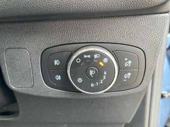 FORD FOCUS 1.0T Ecoboost Mhev Active Estate 5Dr Petrol Hybrid Dct Euro 6 (S