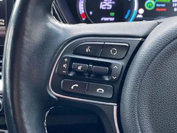 KIA E-NIRO E-Niro 150Kw 4 64Kwh 5Dr Auto Estate