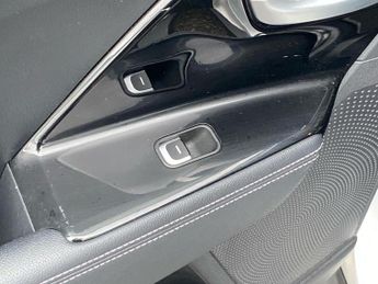 KIA E-NIRO E-Niro 150Kw 4 64Kwh 5Dr Auto Estate