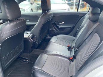 MERCEDES-BENZ A CLASS A Class A180D Se Executive 5Dr Auto Hatchback