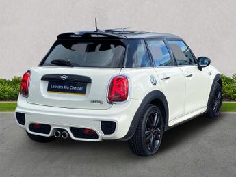 MINI HATCHBACK Cooper 2.0 S Sport 5Dr Auto Hatchback