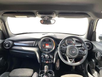 MINI HATCHBACK Cooper 2.0 S Sport 5Dr Auto Hatchback