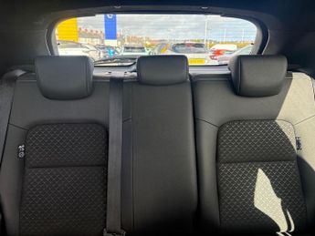 NISSAN JUKE 1.6 N-Connecta Suv 5Dr Petrol Hybrid Auto Euro 6 (143 Ps)