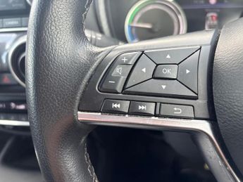 NISSAN JUKE 1.6 N-Connecta Suv 5Dr Petrol Hybrid Auto Euro 6 (143 Ps)