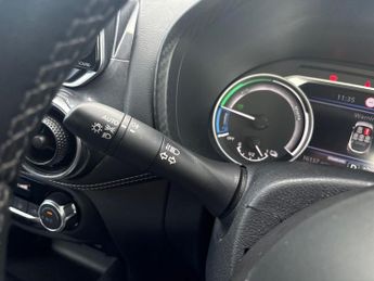 NISSAN JUKE 1.6 N-Connecta Suv 5Dr Petrol Hybrid Auto Euro 6 (143 Ps)