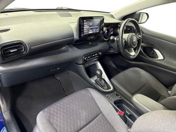 TOYOTA YARIS 1.5 Vvt-H Design Hatchback 5Dr Petrol Hybrid E-Cvt Euro 6 (S/S) 