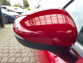 MERCEDES-BENZ CLA Cla 180 Amg Line Premium Plus 5Dr Tip Auto