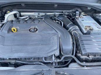 AUDI Q2 35 Tfsi S Line 5Dr S Tronic