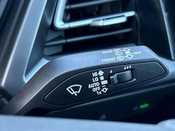 AUDI Q4 210Kw 45 82Kwh Sport 5Dr Auto [Leather]