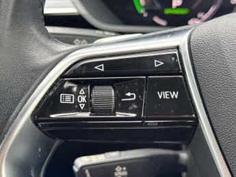 AUDI E-TRON 50 Technik Suv 5Dr Electric Auto Quattro 71.2Kwh (313 Ps)