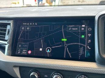 AUDI A1 1.0 Tfsi 30 S Line Sportback 5Dr Petrol S Tronic Euro 6 (S/S) (1