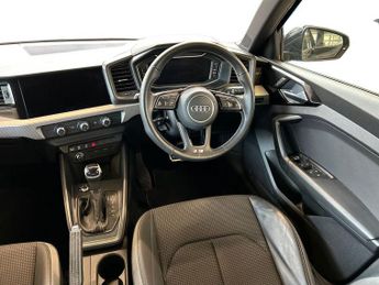 AUDI A1 1.0 Tfsi 30 S Line Sportback 5Dr Petrol S Tronic Euro 6 (S/S) (1