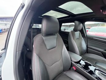 FORD MONDEO 2.0 Hybrid St-Line Edition 5Dr Auto