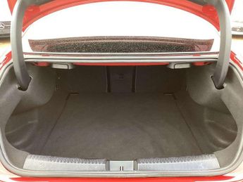 MERCEDES-BENZ CLA Cla 220D Amg Line Executive 4Dr Tip Auto