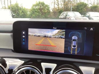 MERCEDES-BENZ CLA Cla 220D Amg Line Executive 4Dr Tip Auto