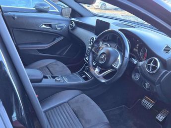 MERCEDES-BENZ A CLASS A200D Amg Line Premium Plus 5Dr Auto