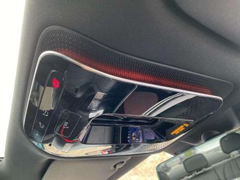 Mercedes-Benz E CLASS E200 Amg Line Premium Plus 4Dr 9G-Tronic